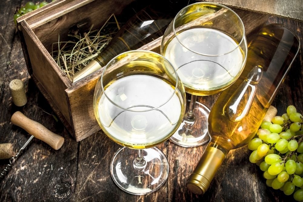 Fiano: A Favourite For Wine Makers, Drinkers, and Bees