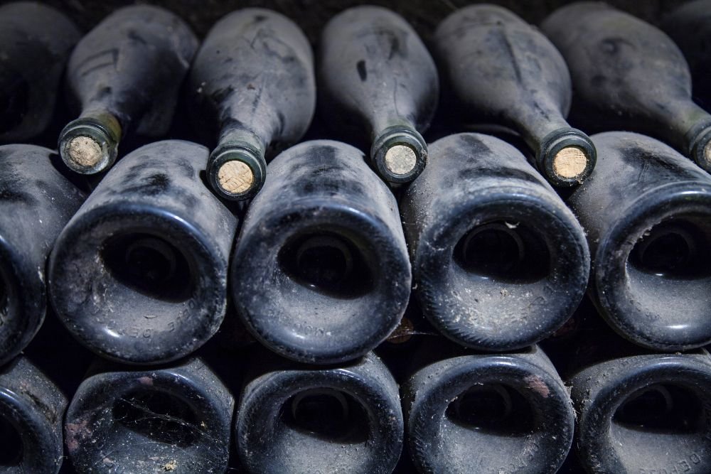 How Long Should You Age Wines For?
