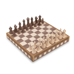 Chessboard designed by AMDL Circle and<br>Michele De Lucchi for Bottega Treccani