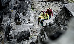 APPROACH SHOES & CLOTHING