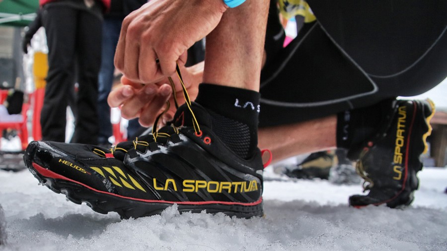 scarpe per correre sulla neve