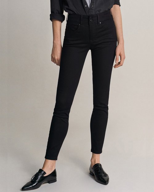 Push In Secret Skinny Jeans in Black - 32