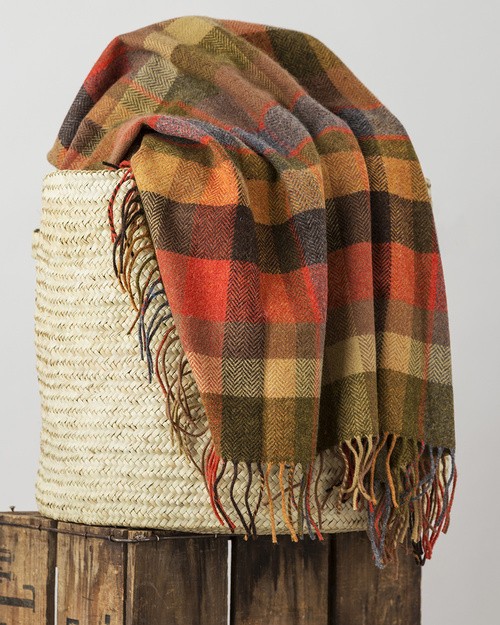 Handwoven Lambswool Throws and Blankets Avoca