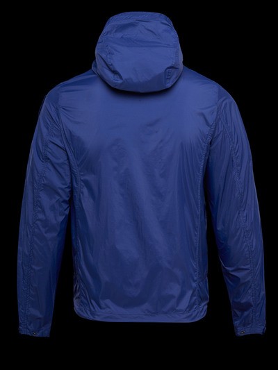 LIGHT SOFT SHELL_1