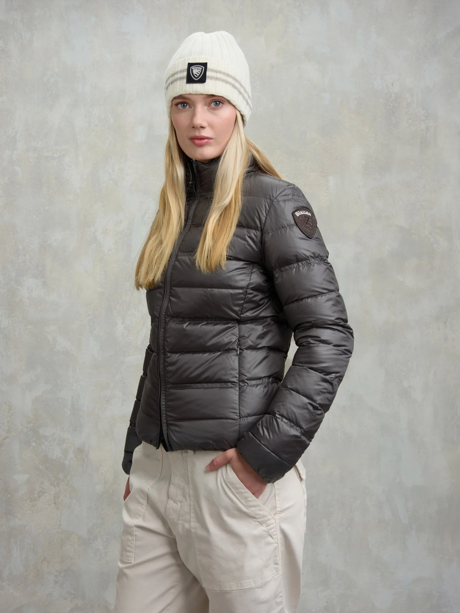 WOMEN's Down Jacket With Mandarin Collar Georgia | Blauer ®