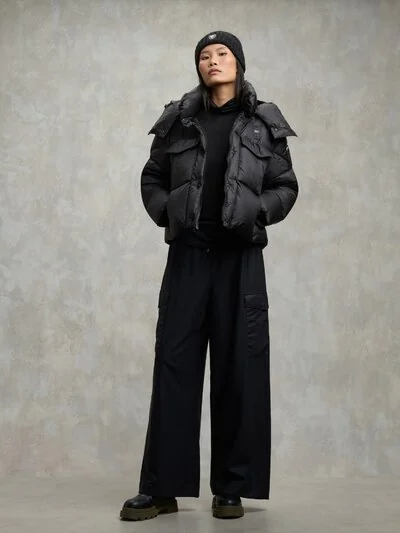 WOMEN's Short Glossy Down Jacket Laval | Blauer ®