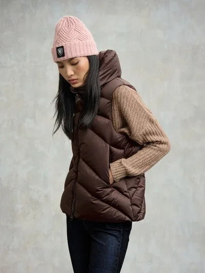 HIGH NECK VEST MARTHA