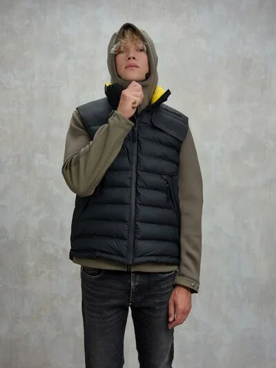 PUFFERTECH SANS MANCHES - BLAUER X PIRELLI CAPSULE_