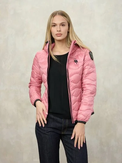 DAUNENJACKE MIT KAPUZE CAMELIA