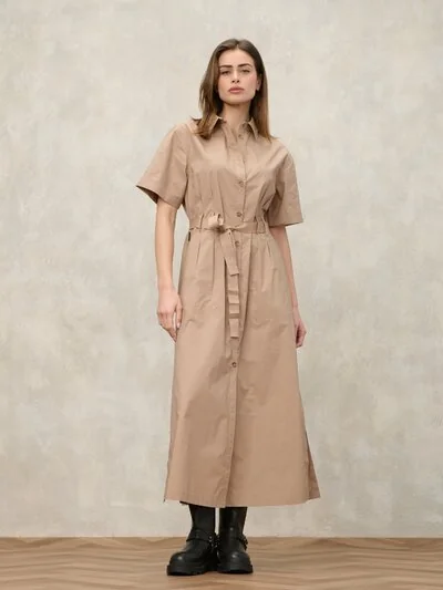 ROBE LONGUE AVEC MANCHES COURTES SHANLEY