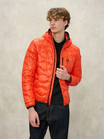 DOUDOUNE AVEC CAPUCHE ET POCHETTE WAVE