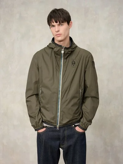 COUPE-VENT RENFORCÉ PAR RUBAN DODGE