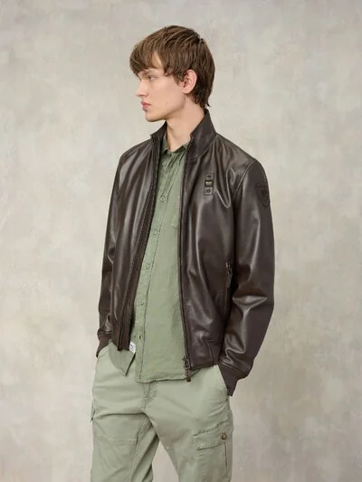 БОМБЕР КОНИСТОН