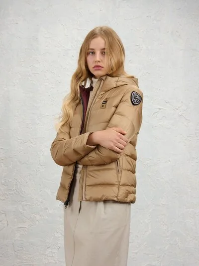 KURZE GEPOLSTERTE DAUNENJACKE CHARME