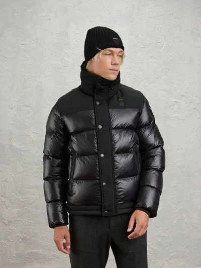 WESTE AUS NYLON UND TASLAN PERKINS