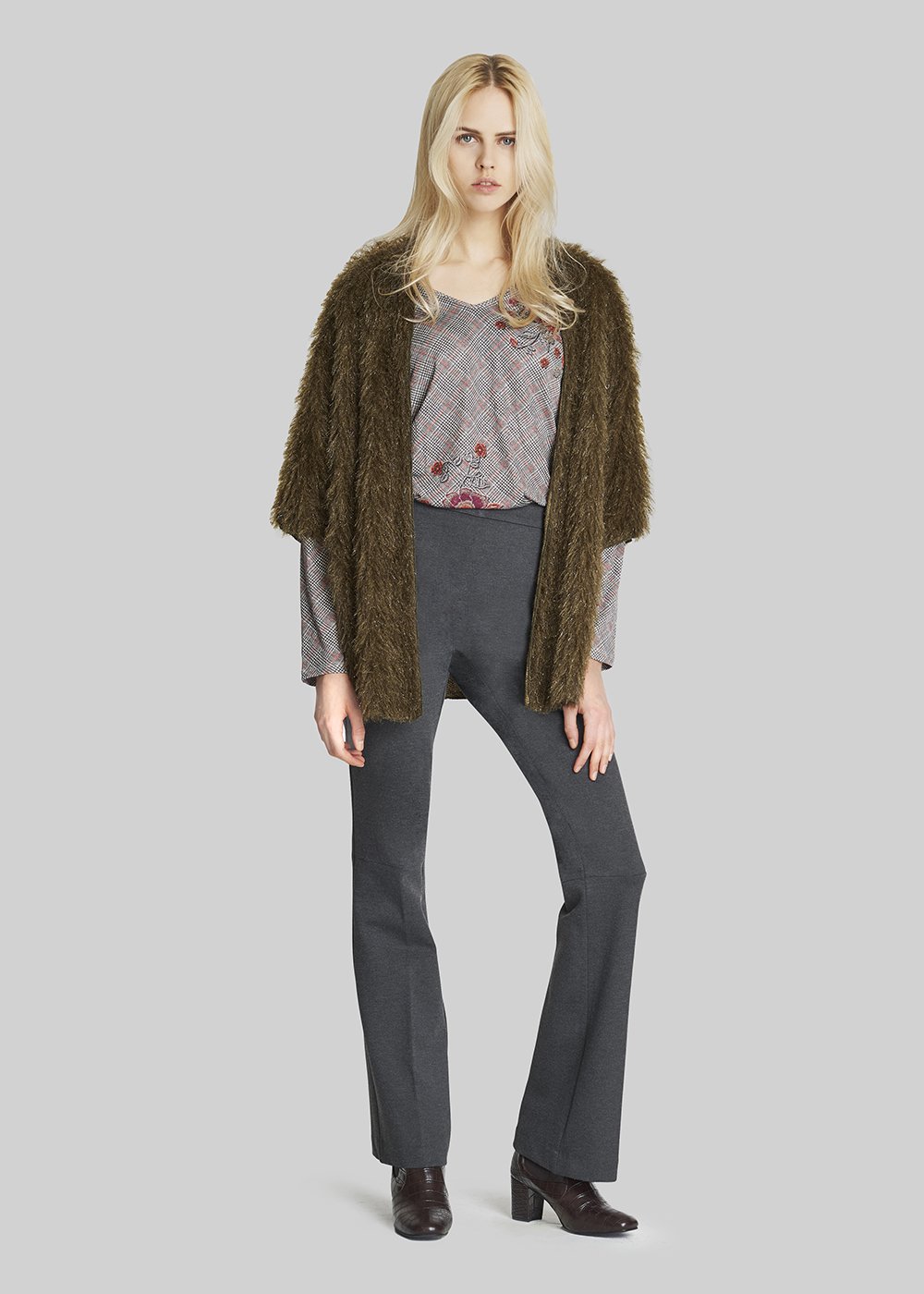 Coprispalle Catrin con pelo lungo - Grape - Donna - Immagine categoria