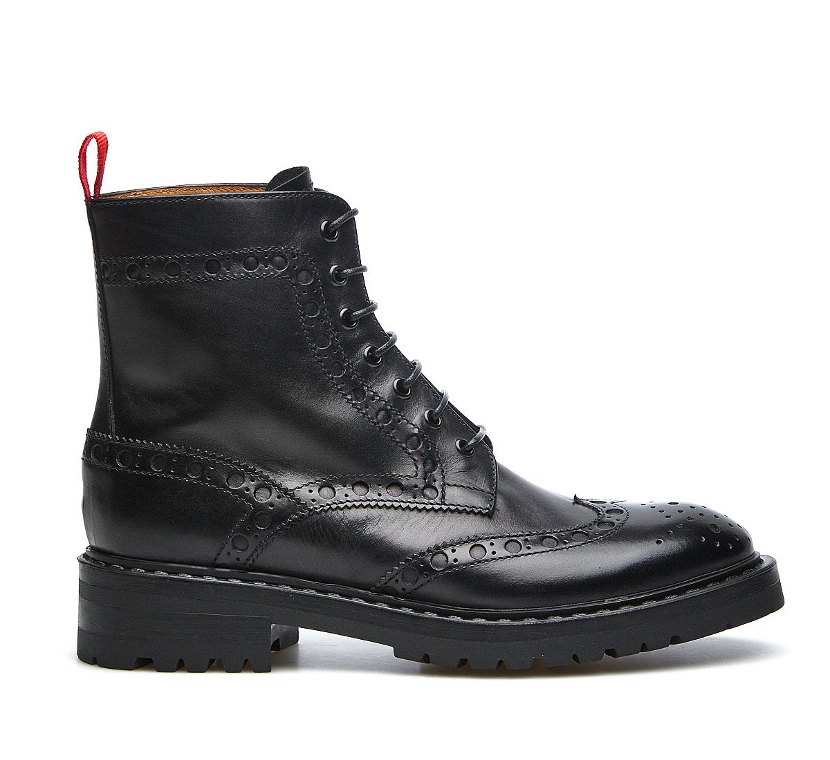 Barracuda combat boots in abraded calf leather