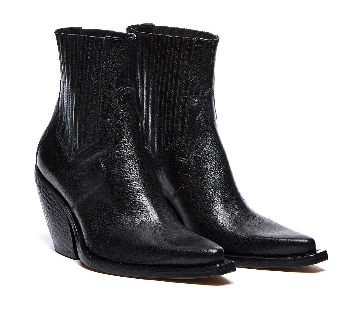 Black Barracuda cowboy boots