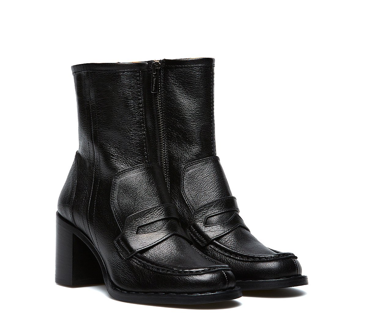 Barracuda ankle boots in soft buffalo leather