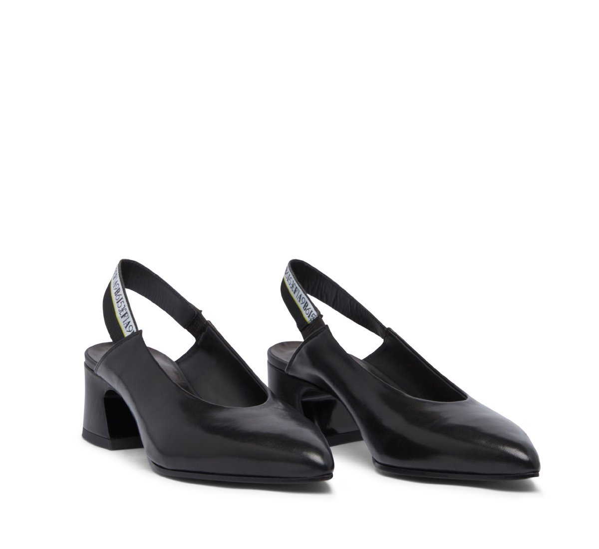Slingback in morbida nappa