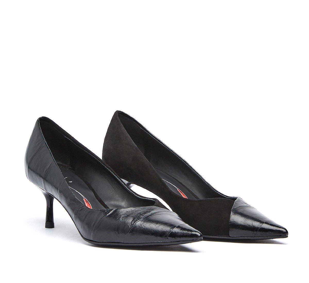 Courts in calf leather