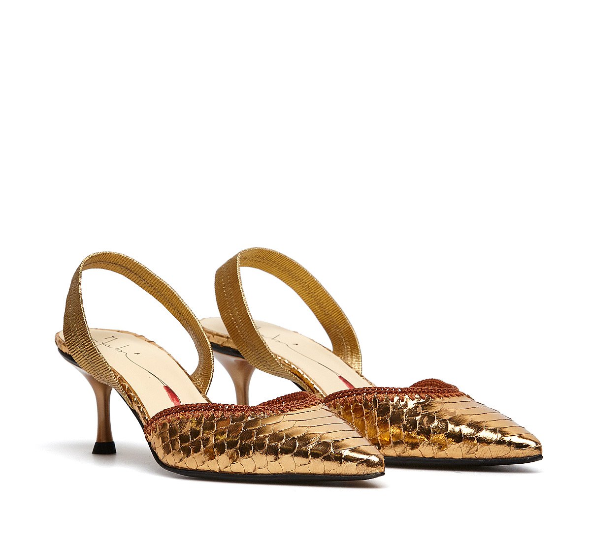 Slingback in vitello laminato