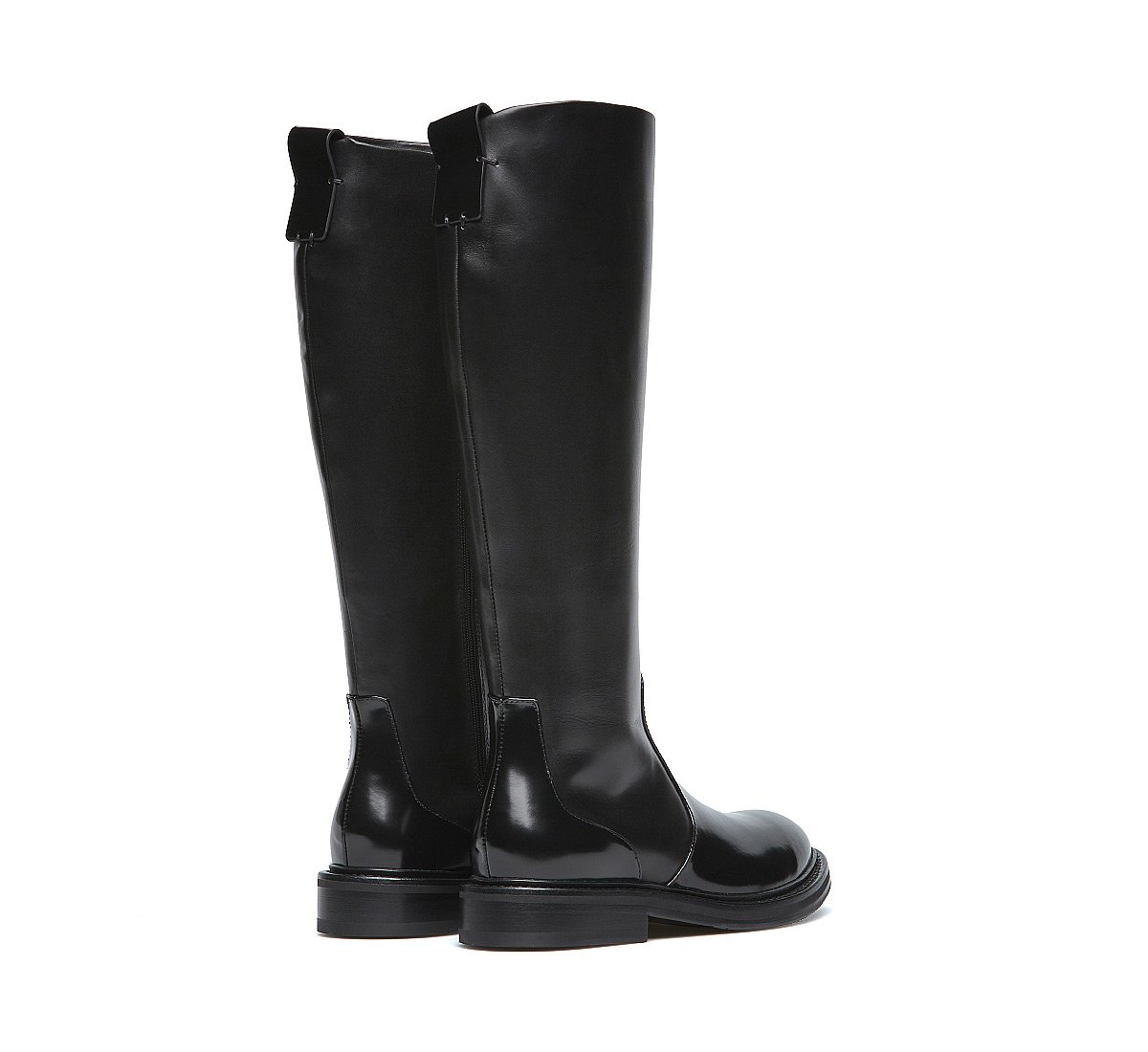 Exquisite calfskin boots