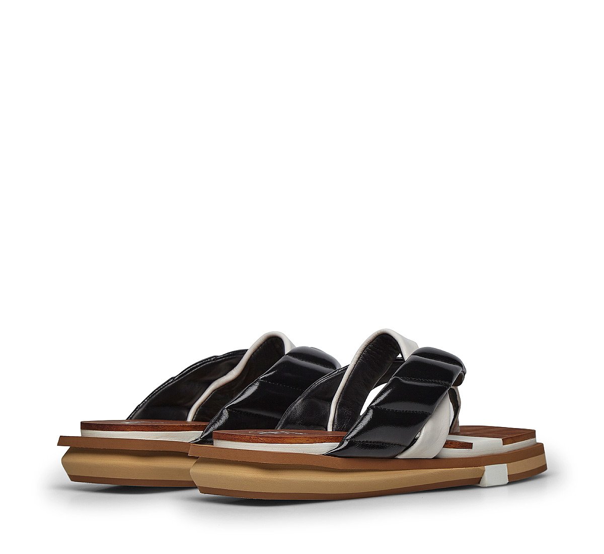 Sandal in nappa leather