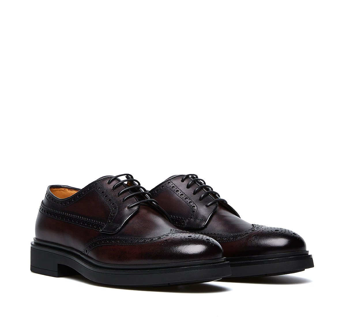 Five-eyelet derbies in hand-buffed deerskin