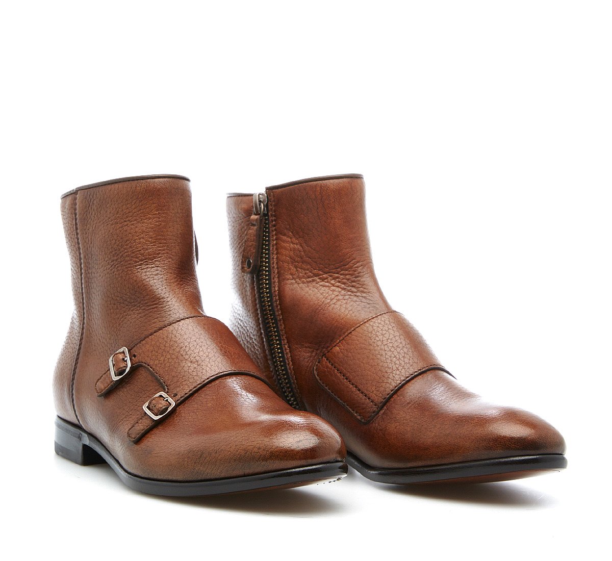 Ankle boots in hand-buffed buckskin