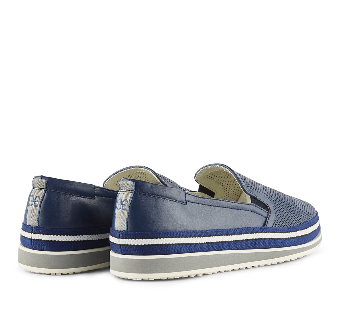 Slip on in calf leather