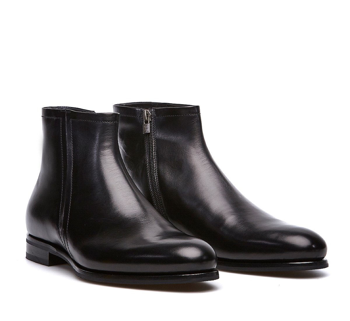 Beatle in calfskin with a warm shearling lining