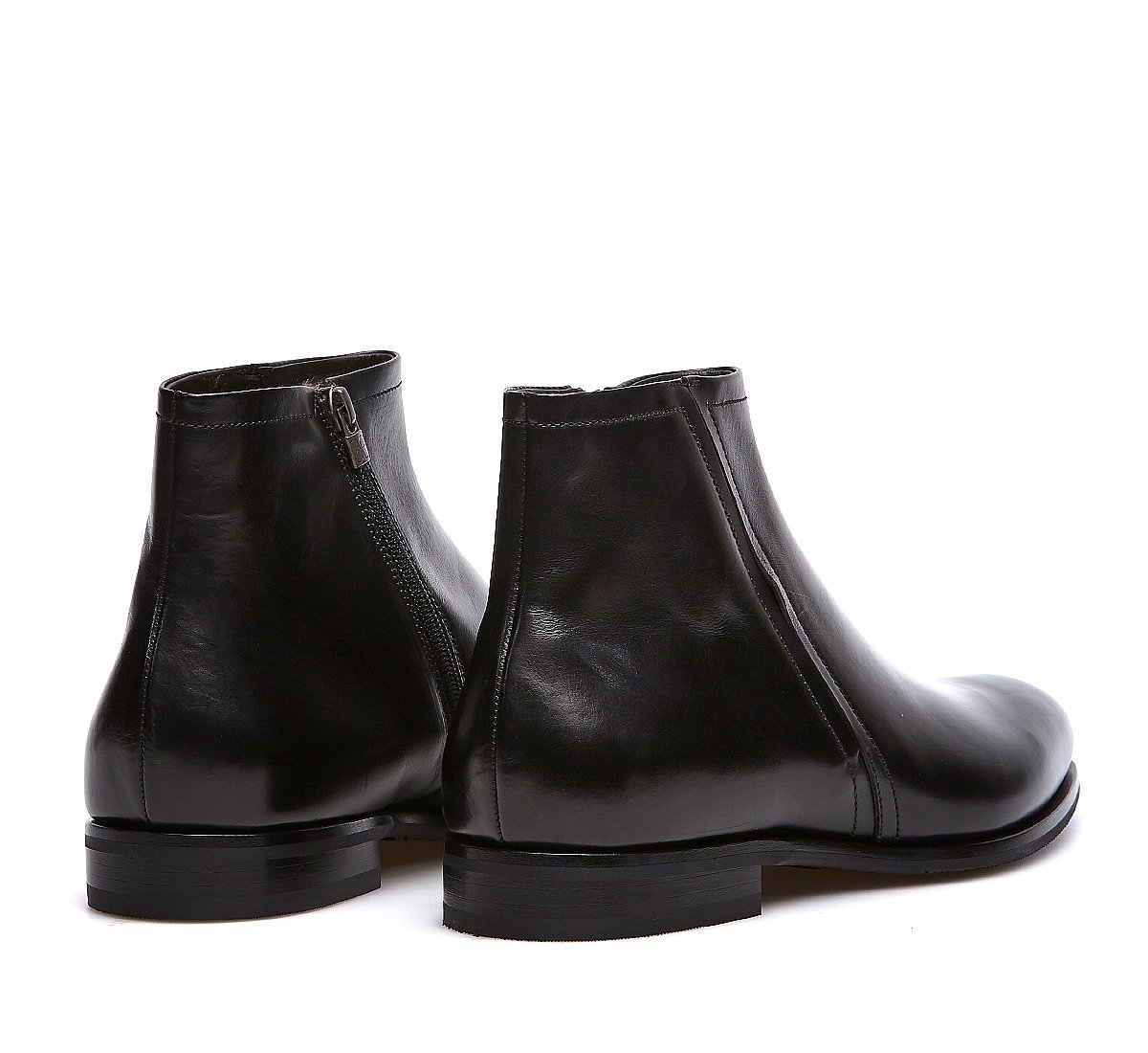 Beatle in calfskin with a warm shearling lining
