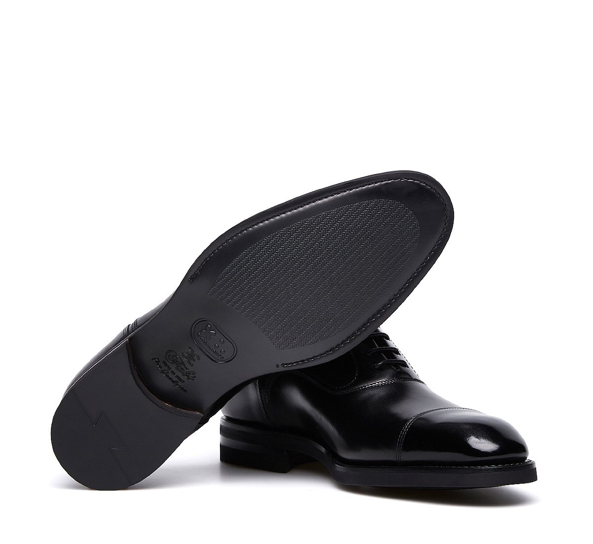 Exquisite calfskin lace-ups
