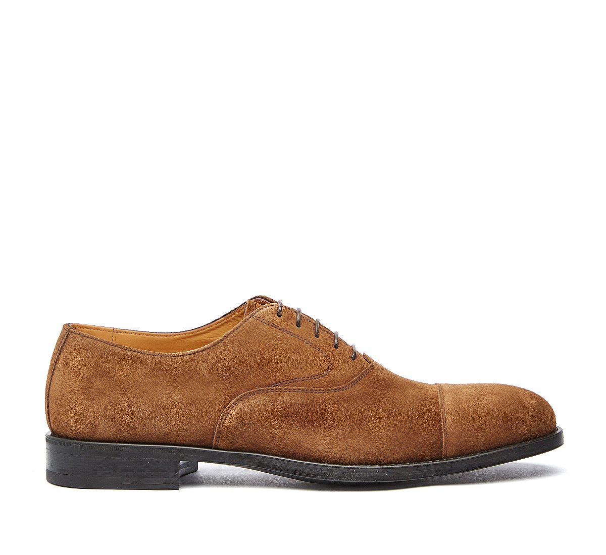 Oxford shoe in suede