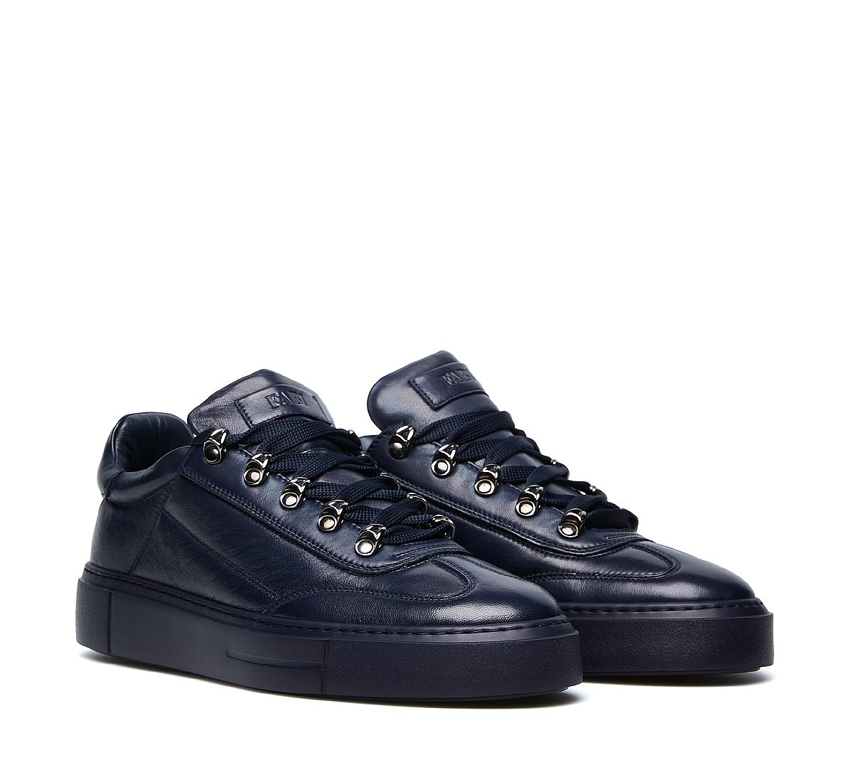 DONEGAL sneakers
