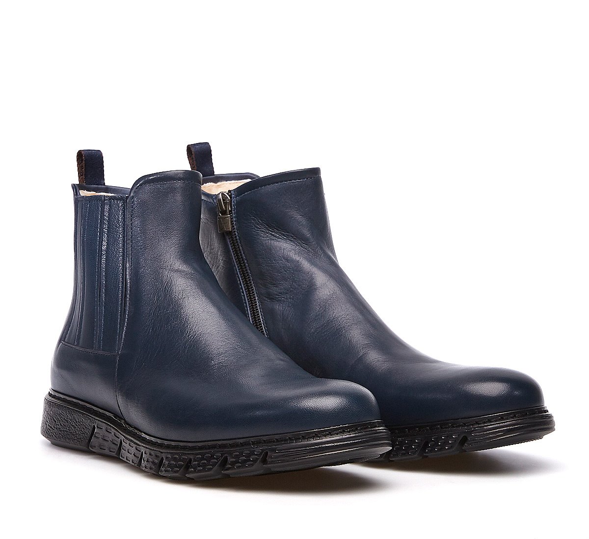 Beatle boots in leather