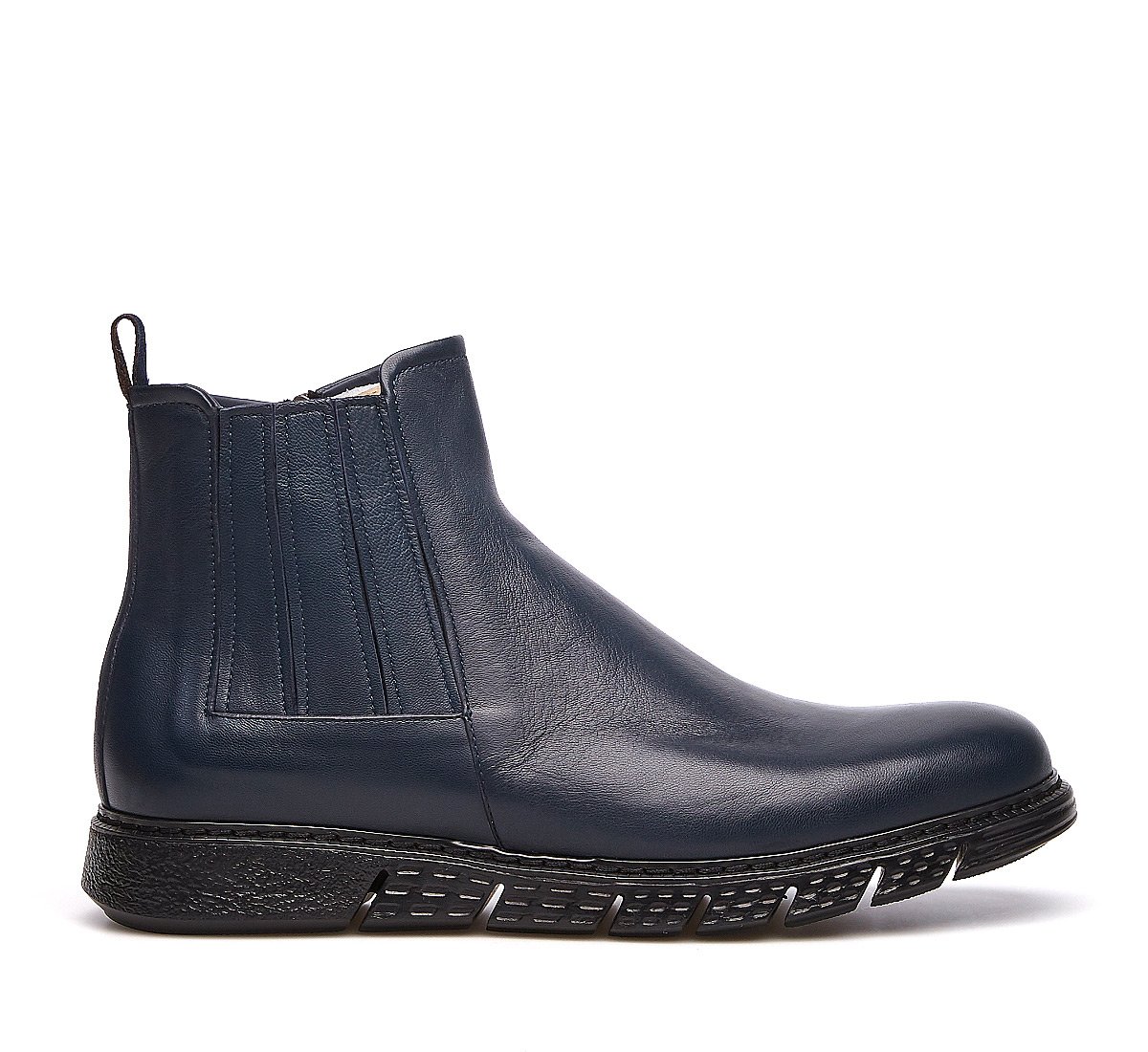 Beatle boots in leather