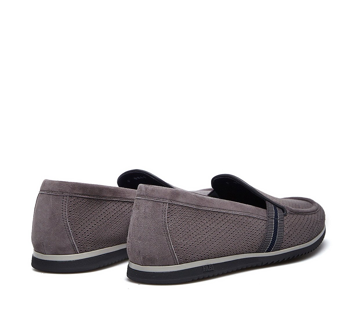Mocassino sportivo in soffice suede