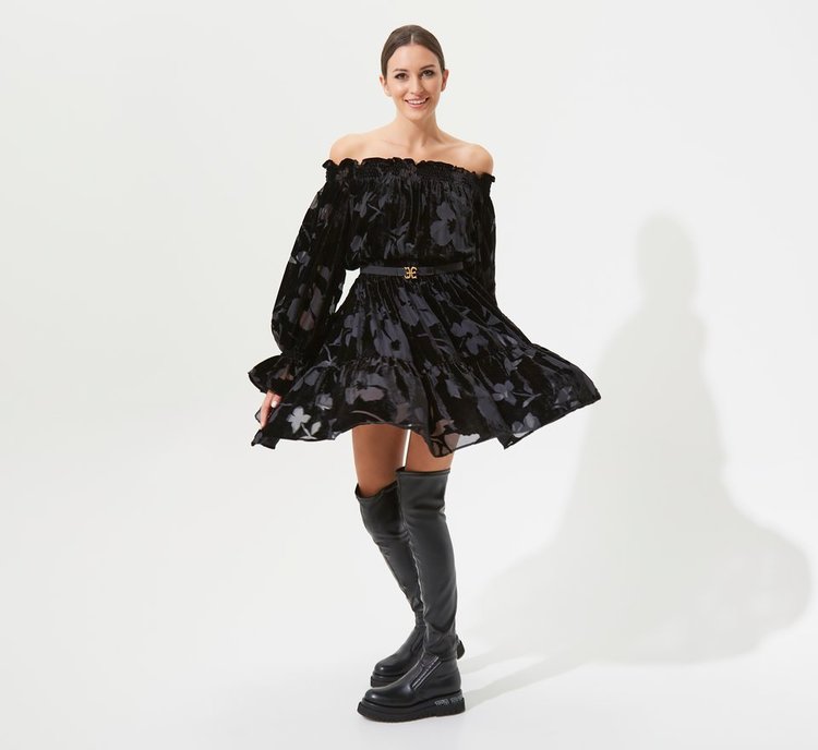 Short black patterned dress