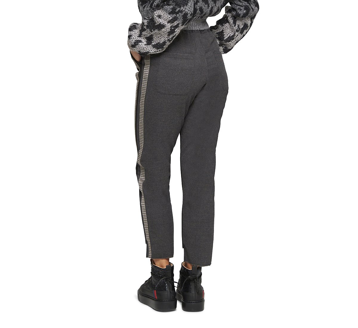 Stretch trousers in soft fabric