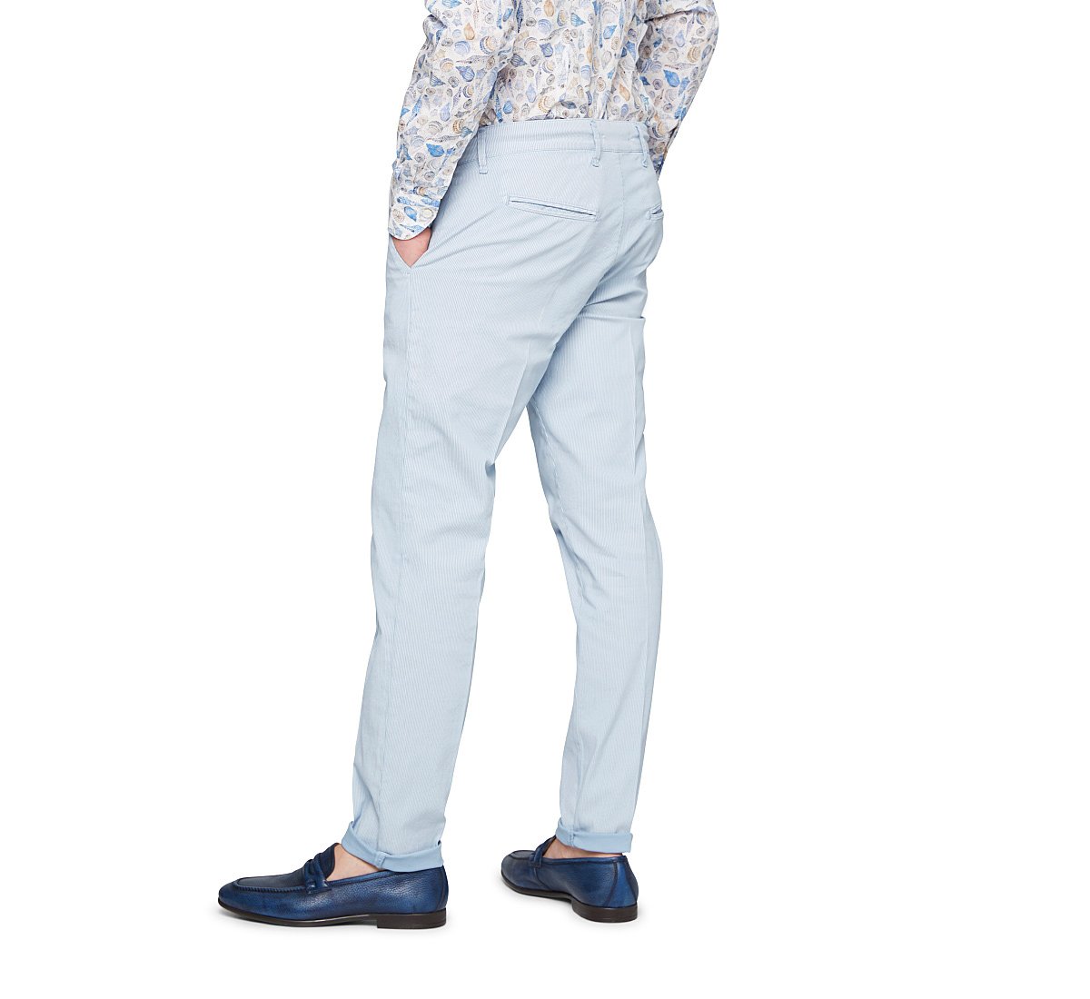 Pantalone dalla linea dritta