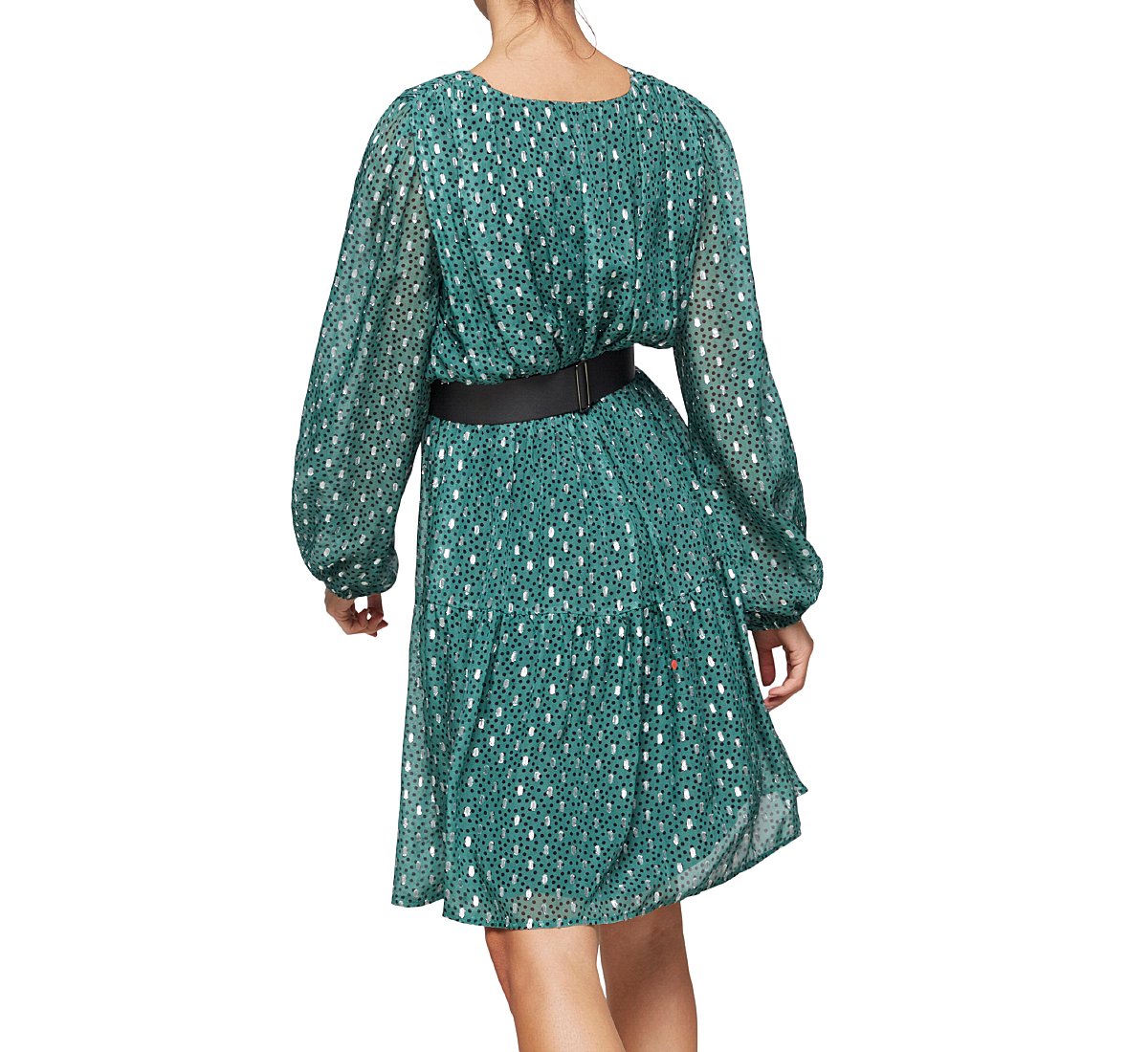 Knee-length viscose dress
