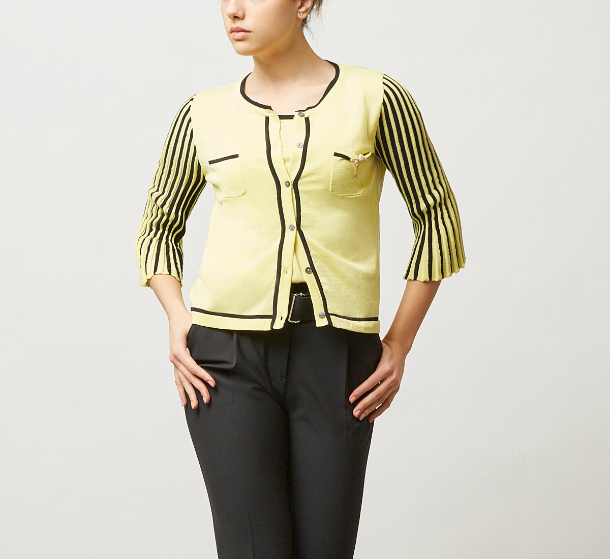 Cropped cardigan
