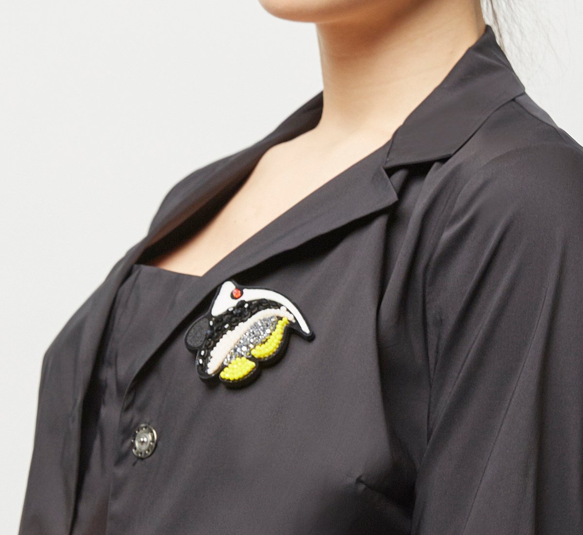 Jacket with lapel collar