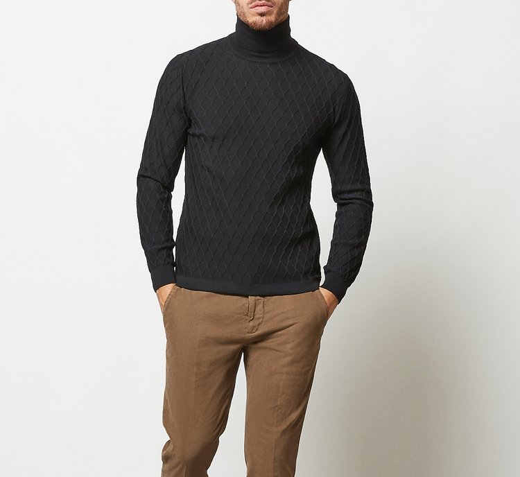 High-neck wool sweater with ribbed edging