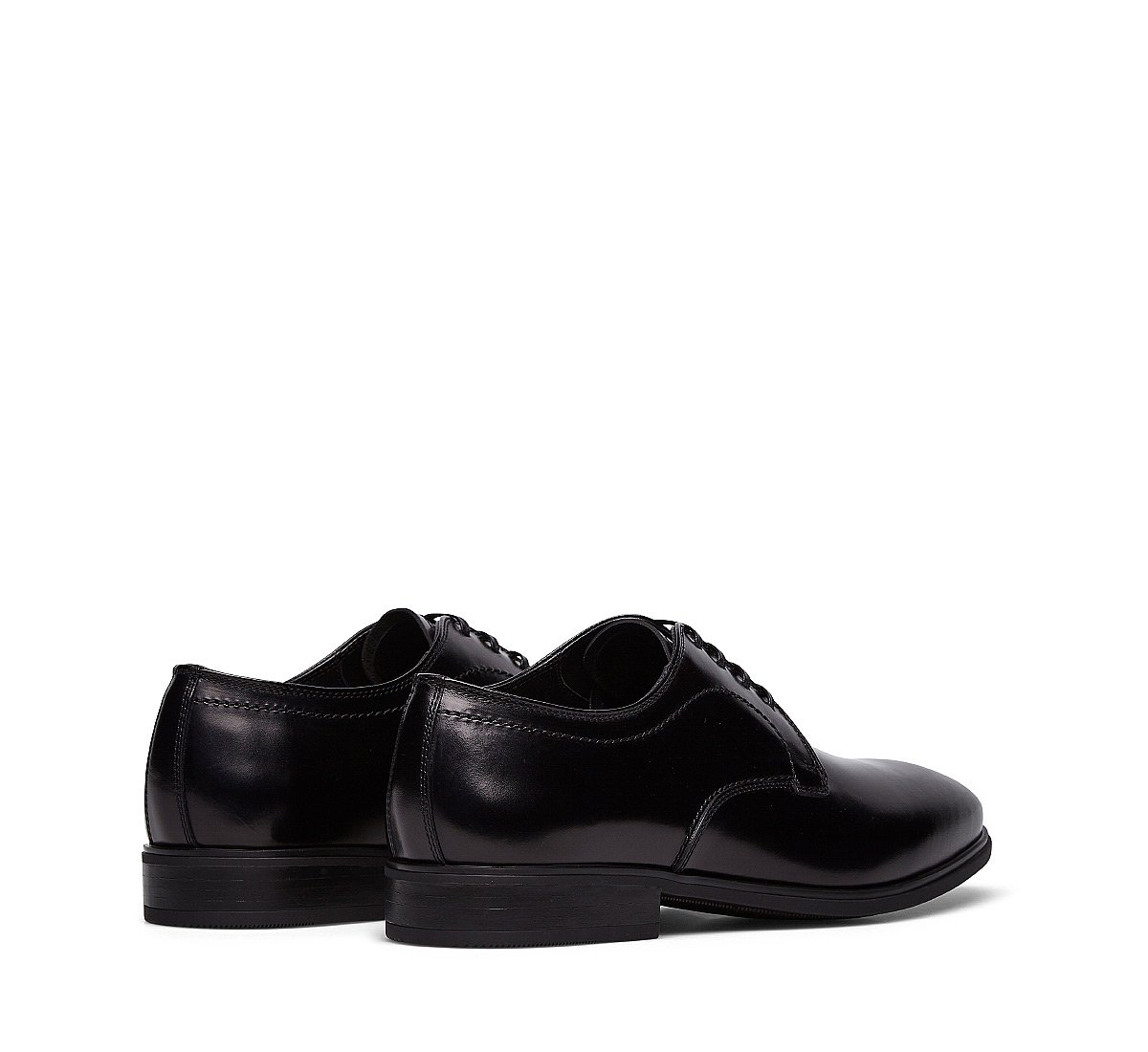 Classic four-eyelet calfskin derbies