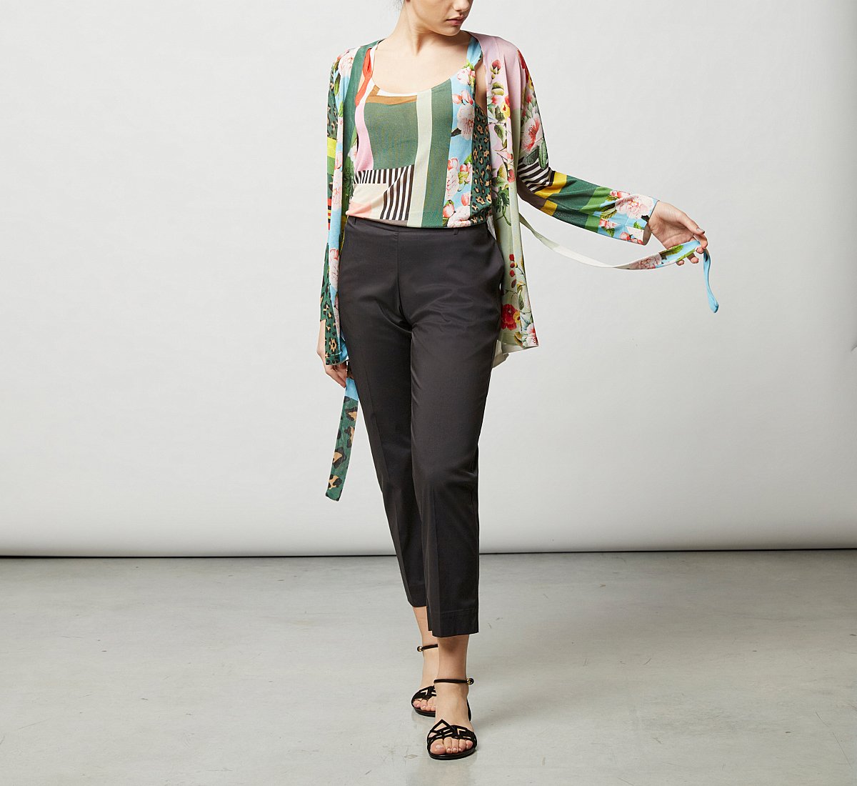 Patterned cardigan and vest set
