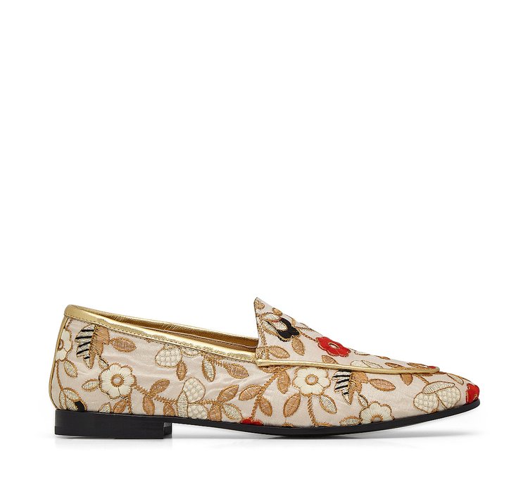 Loafer in exquisite fabric