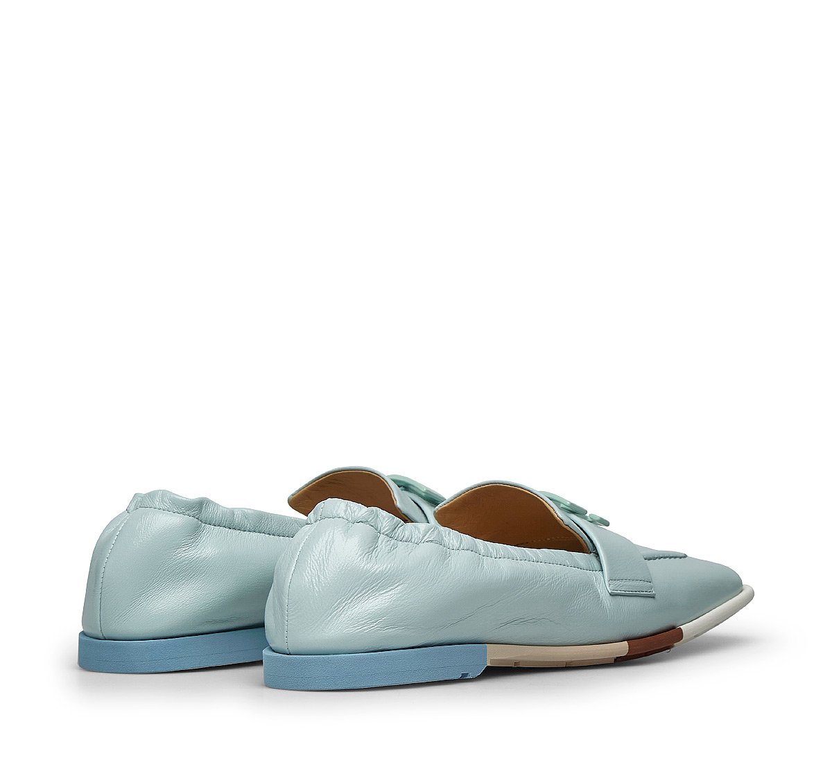 Loafer in patent leather